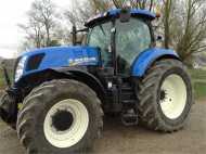 2012 NEW HOLLAND T7.235