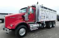 2015 Kenworth T800 Tri Axle Dump Truck